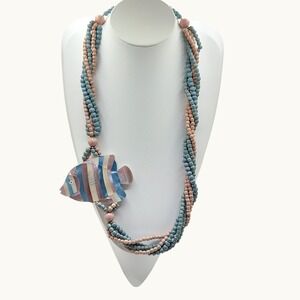 Vintage Mother of Pearl Fish Bead Necklace Pink Blue Unsigned Lee Sands Coastal